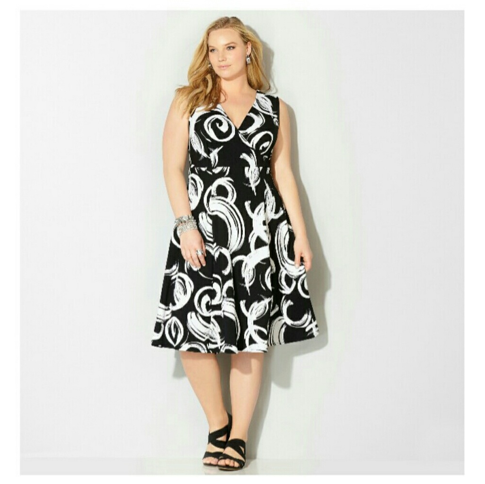 Avenue sleeveless dress